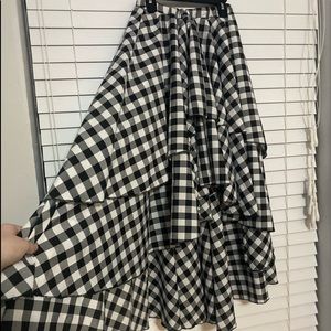 •high low skirt•